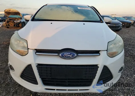 2013 Ford Focus Se z USA, uszkodzony, nr VIN 1FADP3F29DL252749